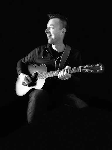 Live Acoustic Evening with Josh Skaja-October